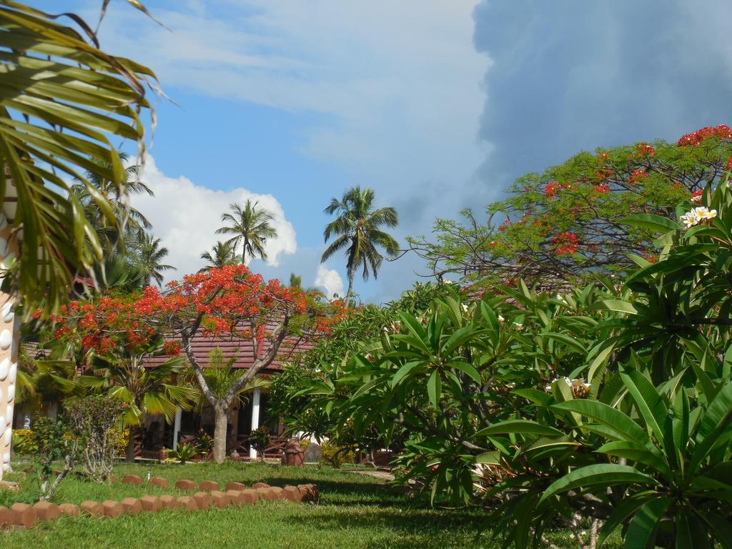 Swahili Beach Resort Zanzibar Bagian luar foto