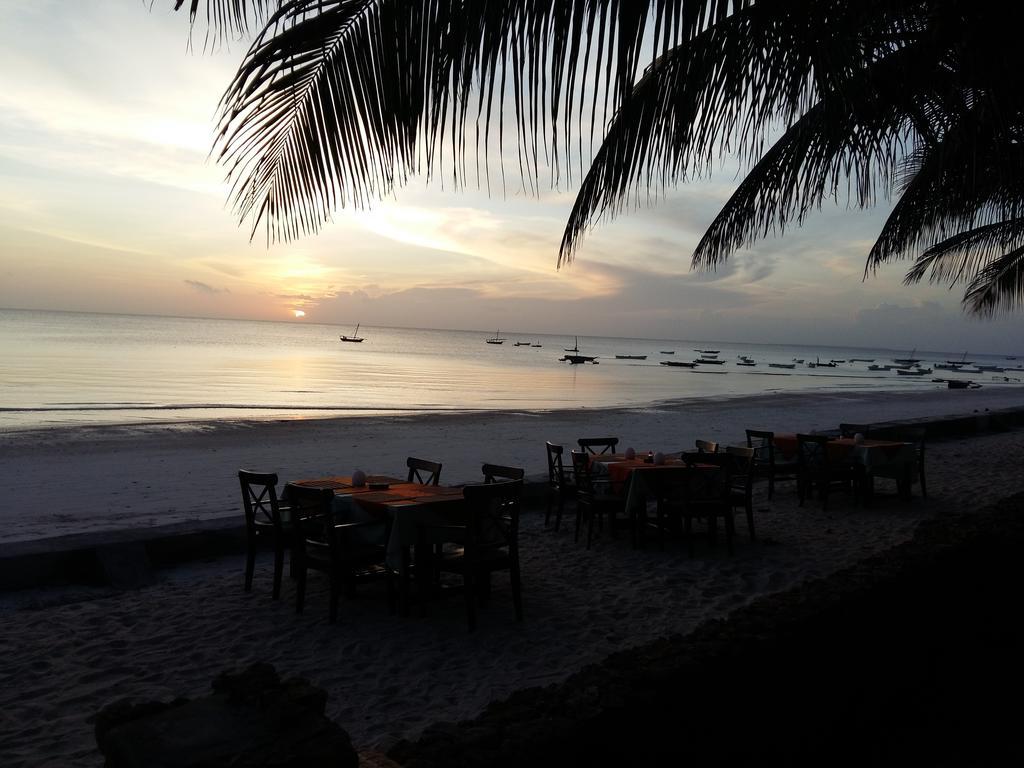 Swahili Beach Resort Zanzibar Bagian luar foto