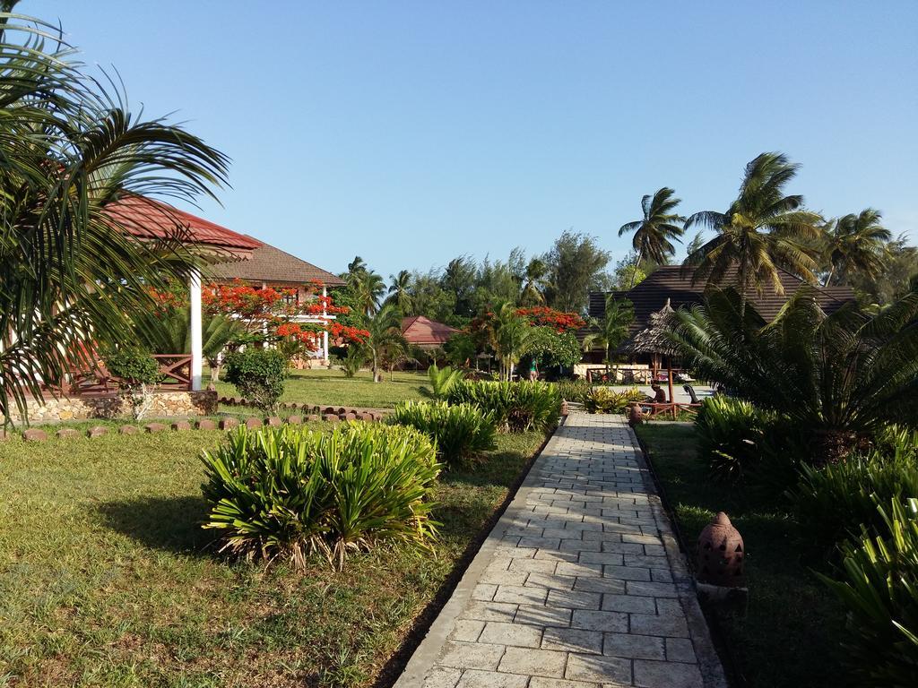 Swahili Beach Resort Zanzibar Bagian luar foto