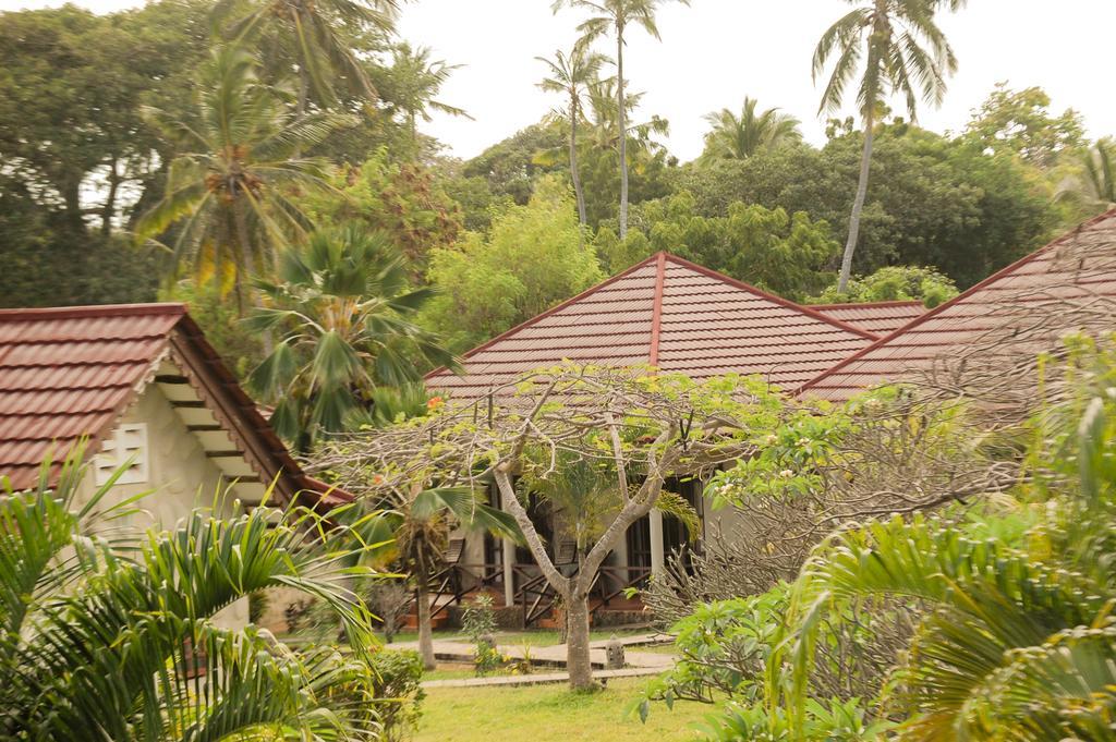 Swahili Beach Resort Zanzibar Bagian luar foto