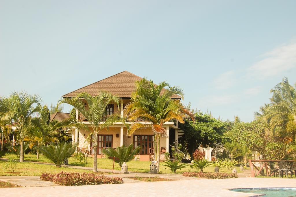 Swahili Beach Resort Zanzibar Bagian luar foto